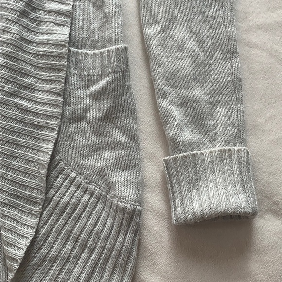 Cardigan - Picture 2 of 2